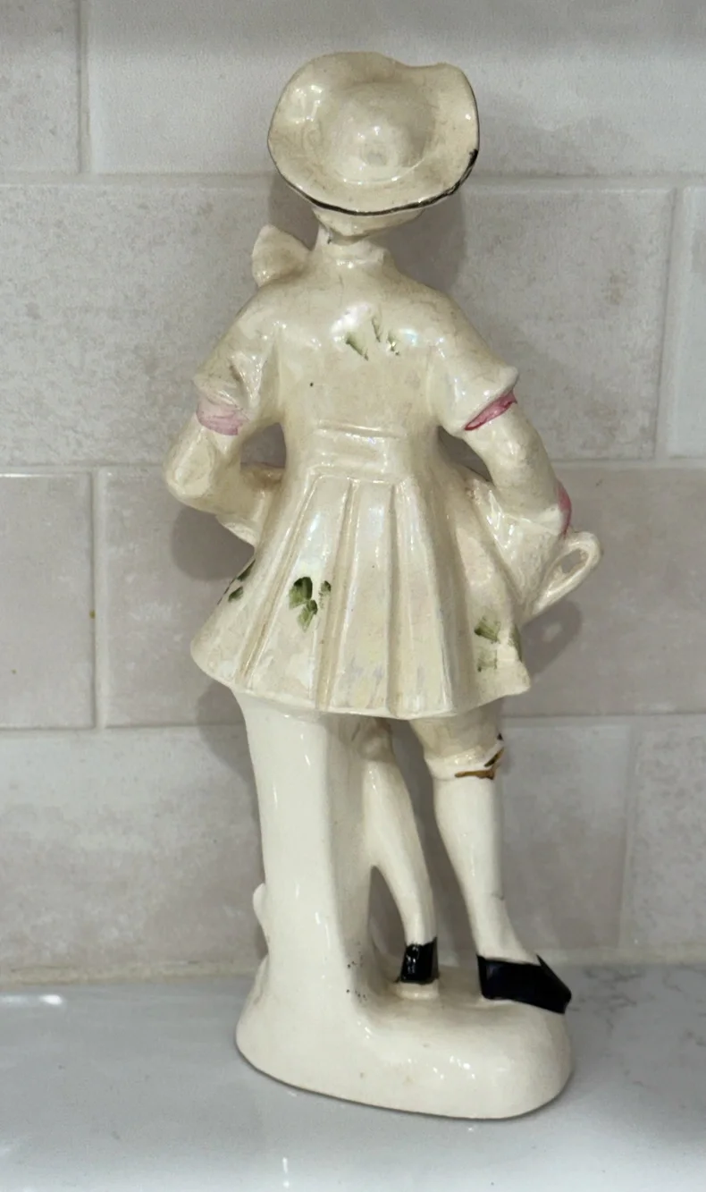 Vintage Porcelain Rococo Courting Couple Figurines Japan Gold Floral Set Regency